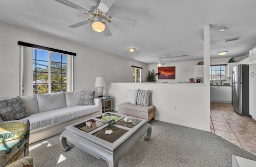 Cortez House | Classic Surf Lodge with Beach Supplies, Walk to Beach & Marina, Near IMG Academy