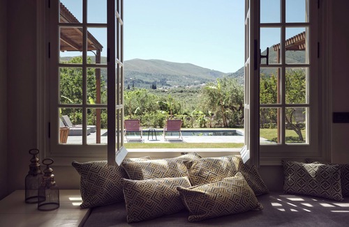 Porto Koukla Cottage | Classic Three Bedroom Cottage with private pool