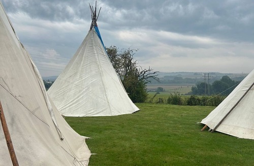 Durrington RV Rental | Classic Tipi with county view