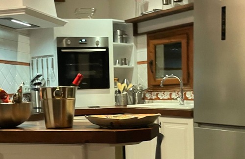 Altea House | Classic town house in historical Casco Antiguo
