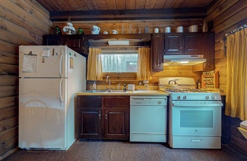 Wilmington Cabin | Classic Vermont cabin with forest views, pools, hot tub & gym