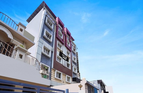 Bullawala House | Classic with BalconyAviral Residency