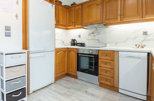 Chalandri Apartment | Classical 2 Bd Beauty Apt in Peaceful Chalandri