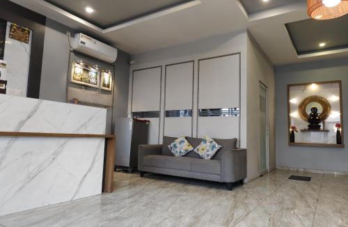Kalapettai Hotel | Classio Residency