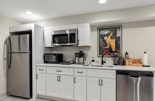 Bloomingdale Apartment | Classy Central DC/Bloomingdale 1-BR Getaway