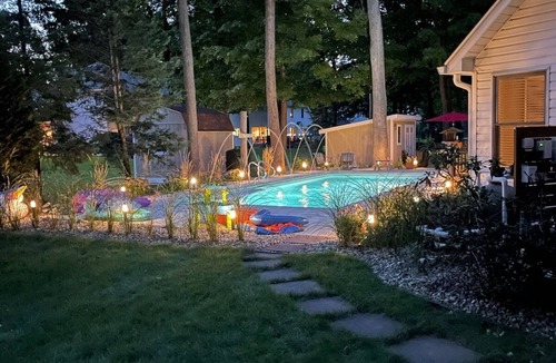 Granger House | Classy Notre Dame weekend rental with 4 bedrooms in a beautiful Granger subdivison easy access to.