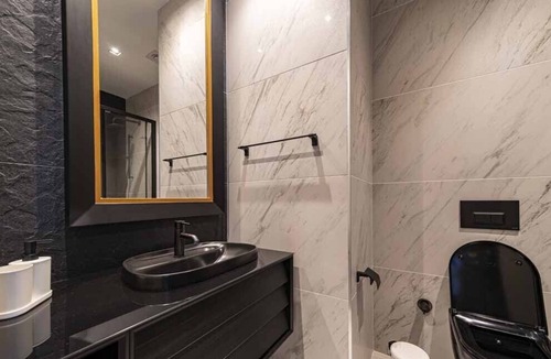 Beyoglu Apartment | Classy, quality residence in Beyoglu