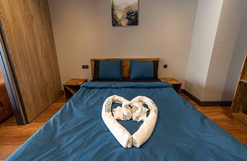 Beyoglu Apartment | Classy, quality residence in Beyoglu