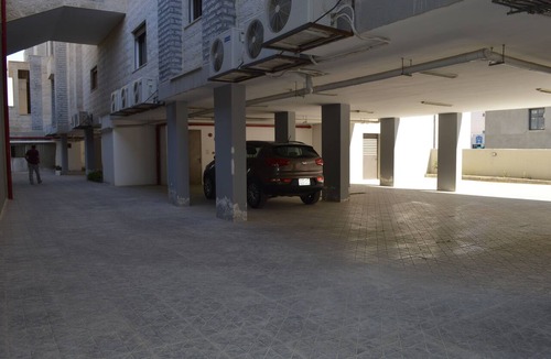 Ash Shumaysani Apartment | Classy two bedroom apartment, J07