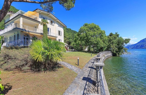 Vassena Villa | Classy villa with pool and a garden right on the lakeshore! - Villa Laurenza