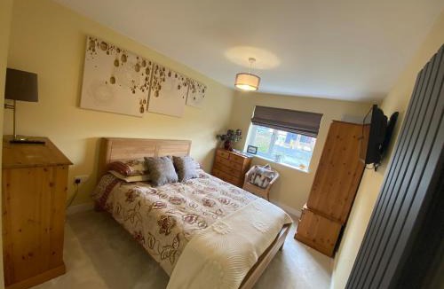 High Wycombe Bed & Breakfast | Clauds Close
