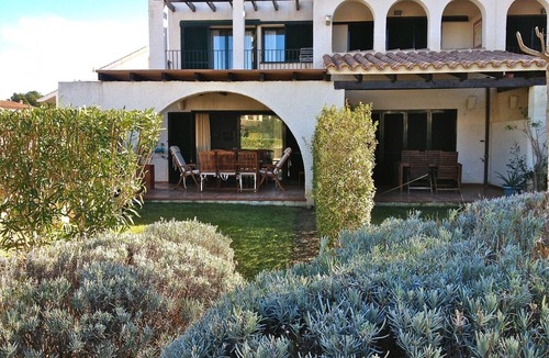El Perello House | Clavel