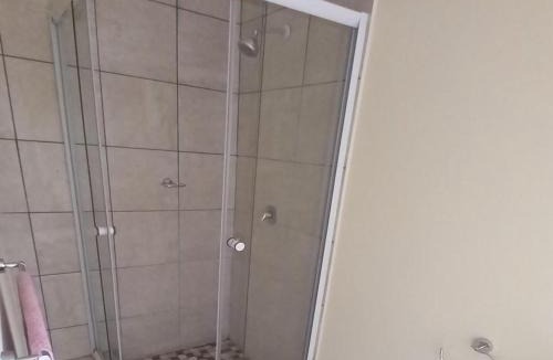 Bedford Apartment | Claytons accommodation