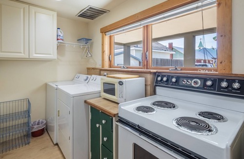 Cle Elum Apartment | Cle Elum Studio Suite - Walk to Town!