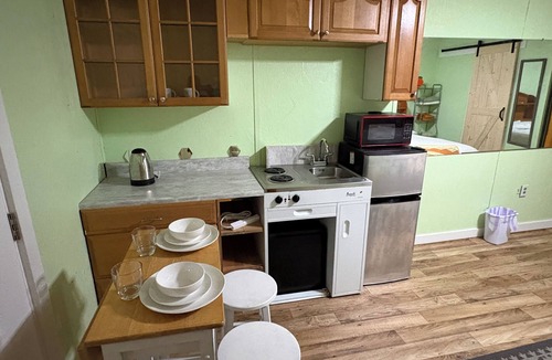 Garfield Apartment | Clean and peaceful Studio apartment ideal for or 2.