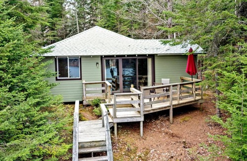 St Germain Cabin | Clean cabin on Little Saint Germain Lake