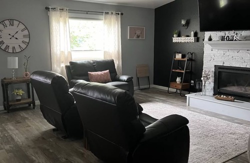 Casper House | Clean, Comfortable 3BR Home in Casper – Ideal for Families, Nurses, or Travelers