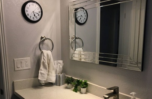 Coronado House | Clean & comfortable: Perfect for work / vacation