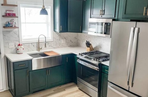 Greenville Apartment | Clean & Comfortable Stay Near Downtown Greenville