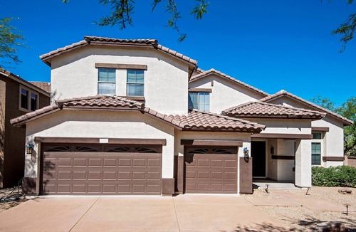 Tramonto House | Clean Modern Spacious Home w/Heated Pool