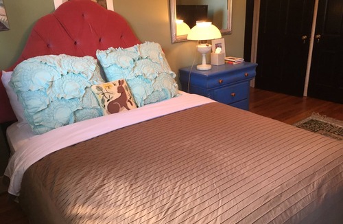 Summerville House | Clean-Serene-Green, Best Location-Central-Historic, Large, Comfy, Accommodating