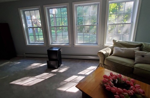 Leominster House | Clean, spacious house in quiet area close to highway access