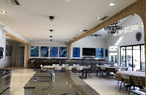 Bermuda Dunes House | CleanestPrivateResort! UniqueExcitingClassyRelaxingTranquil Fun+Sports RVC1919