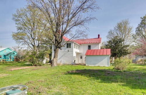 Brucetown House | Clear Brook Home Near Winchester & Charles Town!