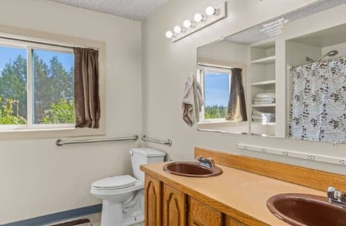 Sterling House | Clear Mountain Views