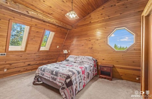 Sterling House | Clear Mountain Views