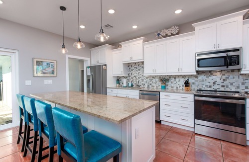 Bay Esplanade House | Clearwater Beach Splendor - Weekly Beach Rental