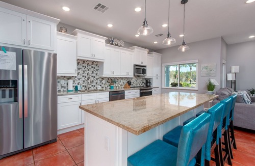Bay Esplanade House | Clearwater Beach Splendor - Weekly Beach Rental