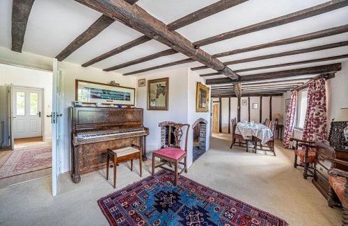 Appleshaw Bed & Breakfast | Cleaver Cottage