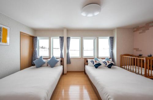 Nakafurano House | Clematis