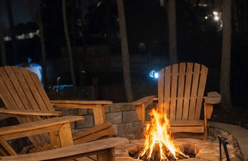 Anderson House | Clemson|LakeAccess|SUPs|PizzaOven|PortmanMarina|EV