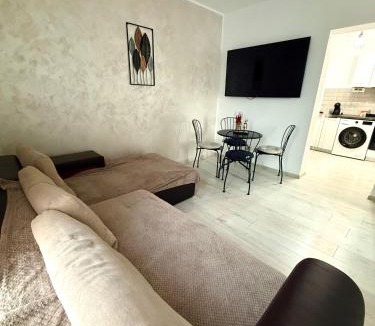 Ghiroda Apartment | Cleo Residence 3 Ghiroda