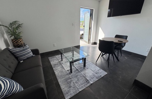 Clewiston Apartment | Clewiston Comfort #9 – Warm & Inviting Stay