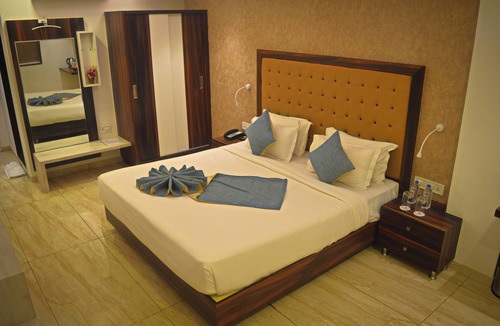 Jamnagar Hotel | Click Hotel By Suba