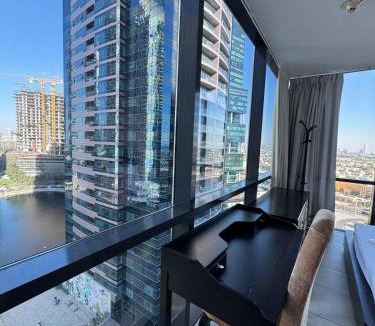 Jumeirah Lake Towers Apartment | Click Stay - JLT - 2 Bedroom & Balcony Lakes View Entire Apartment -SS