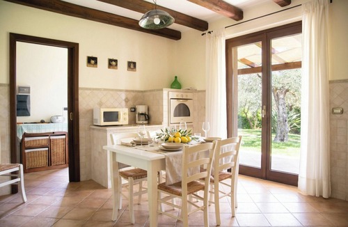 Alghero Villa | ClickSardegna Villa Luna in Alghero: with infinity pool and beautiful garden