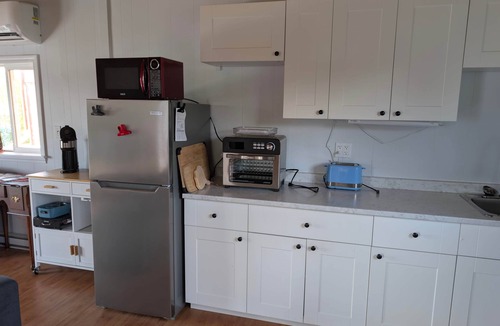Alert Bay Cottage | Cliff Haven on the Bay (ocean & mountain view 1bdrm Cottage)