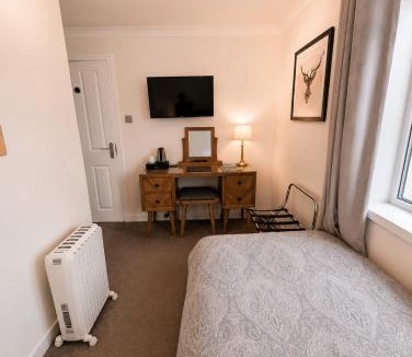 Kyleakin House | Cliffe House Bed & Breakfast