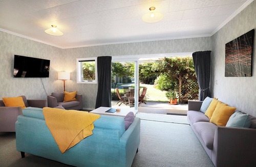 Punakaiki House | Cliffscapes Holiday House