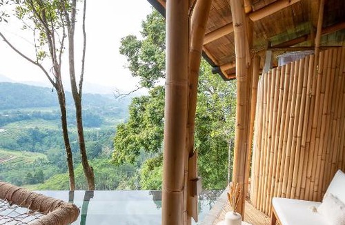 Melayang Villa | Cliffside Bamboo Treehouse with Heated Pool and View