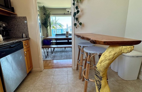 Westlake House | Cliffside boho beauty, near SF, in-unit sauna, trail access, full kitchen