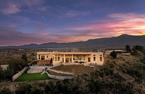 Clarkdale House | Cliffside Castle - Hillside house with stunning views