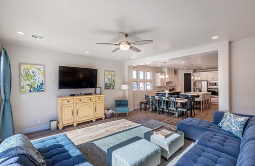St. George Villa | Cliffside Retreat in St. George