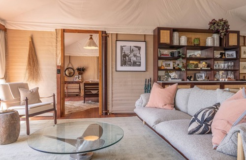 Langs Beach Cabin | Clifftops - luxury tented lodge, sweeping views & beach, 90 mins from Auckland