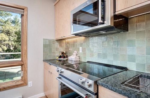 Windcliff Estates Condo | Cliffview Luxury Vacation Rental At Windcliff 3 Bedroom Home by RedAwning