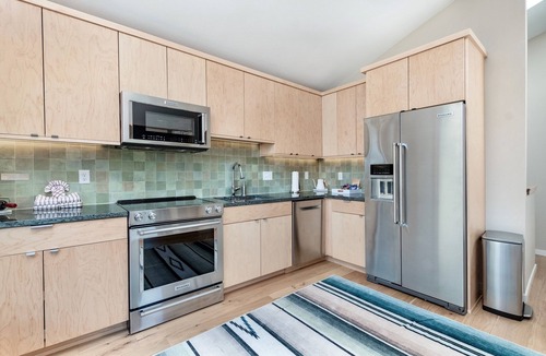 Windcliff Estates Condo | Cliffview Luxury Vacation Rental At Windcliff 3 Bedroom Home by RedAwning